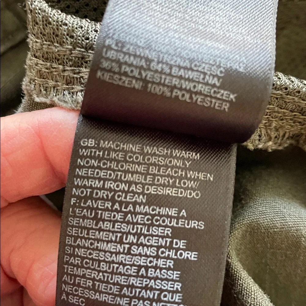 THE NORTH FACE OLIVE GREEN MEN’S CARGO SHORTS Size 36 Gorpcore Hiking Athleisure